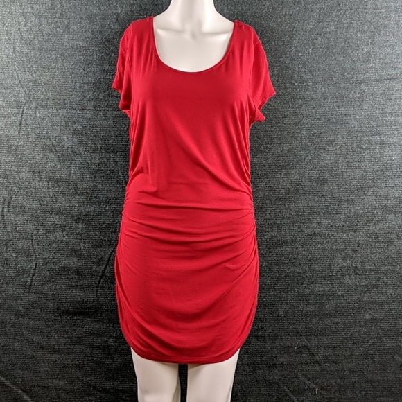 red tee shirt dress